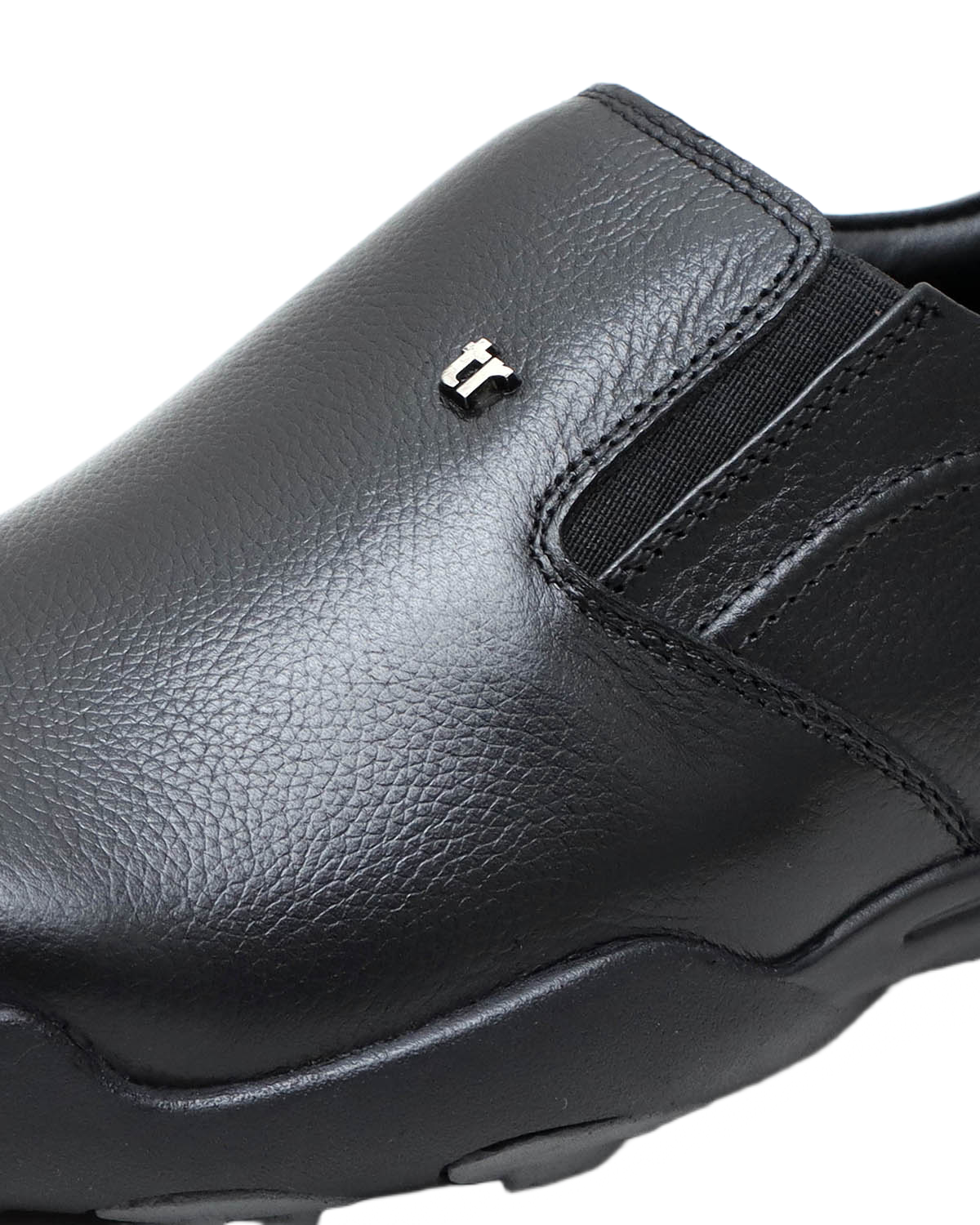 Trotter 3690 Black Slip-ons all day casuals