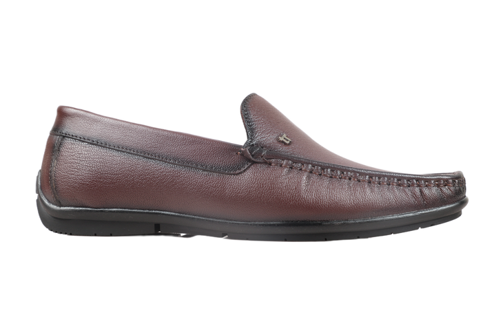 Trotter 1702 Cherry Slip On Casuals