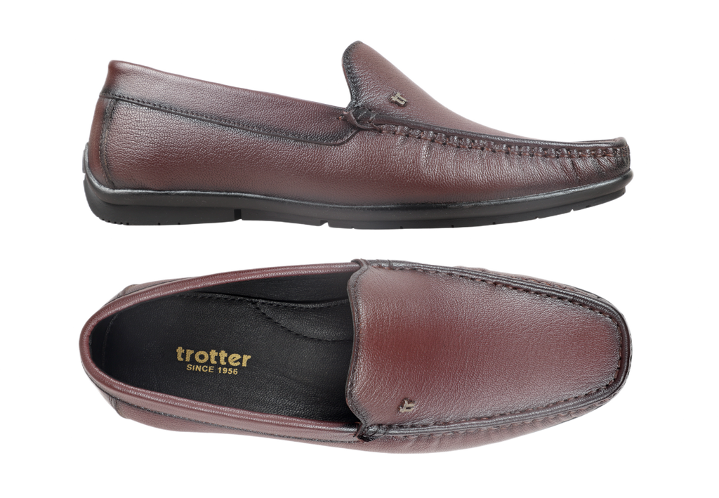 Trotter 1702 Cherry Slip On Casuals